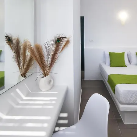 Lava Stone Bed & Breakfast 4*