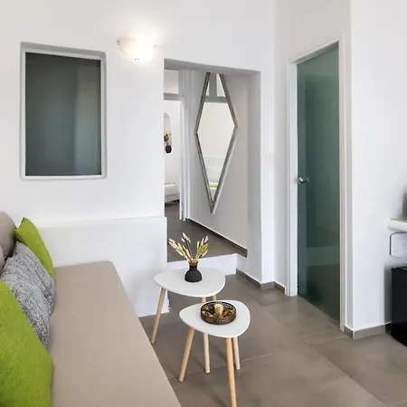 Lava Stone Bed & Breakfast Oia (Santorini)