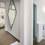 Lava Stone 3* Oia