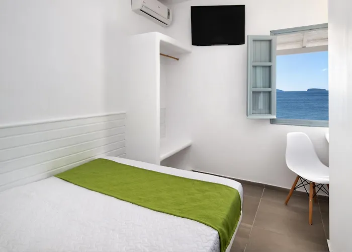 Bed & Breakfast Lava Stone Oia