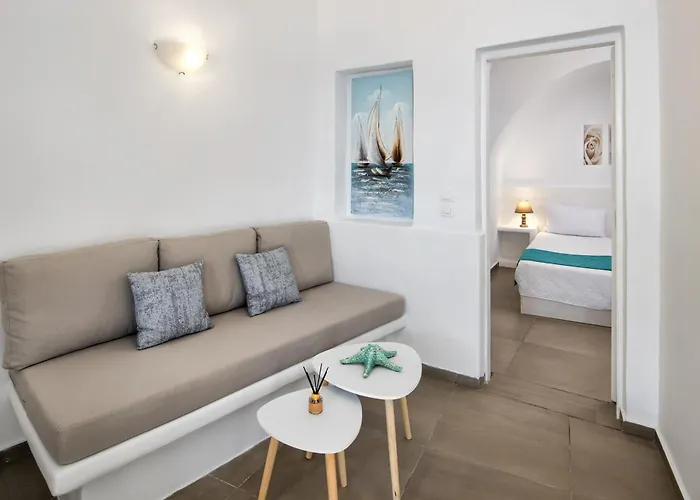 Lava Stone Bed & Breakfast 4*