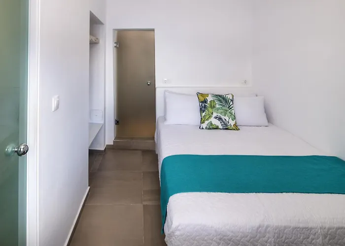 Bed & Breakfast Lava Stone